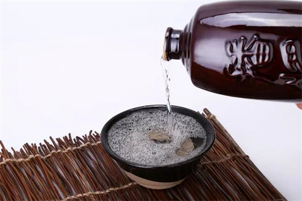 谷乡泉白酒