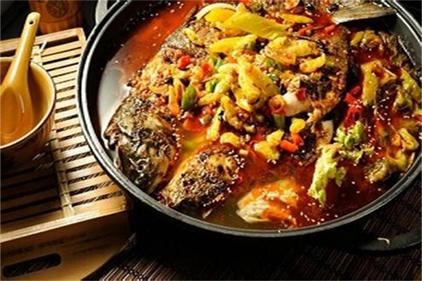 宝顺柴锅炖鱼