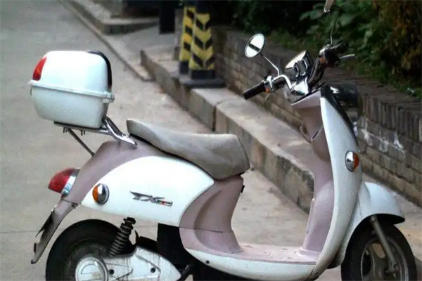 劲晨电动车