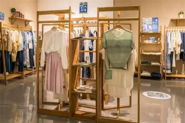贵菲秀服饰