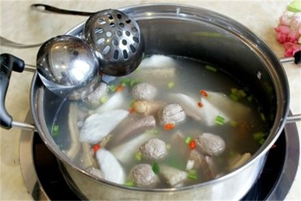 五牛城牛肉火锅加盟
