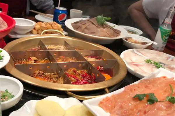 串客小品火锅