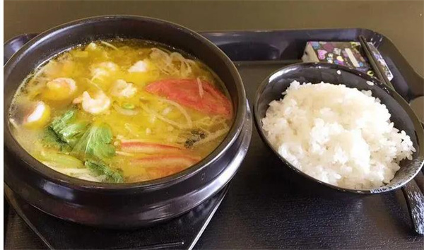 溜溜酸汤锅