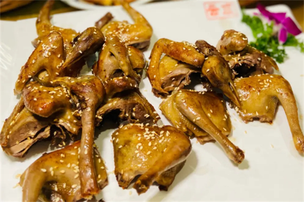白领庄园农家私房菜