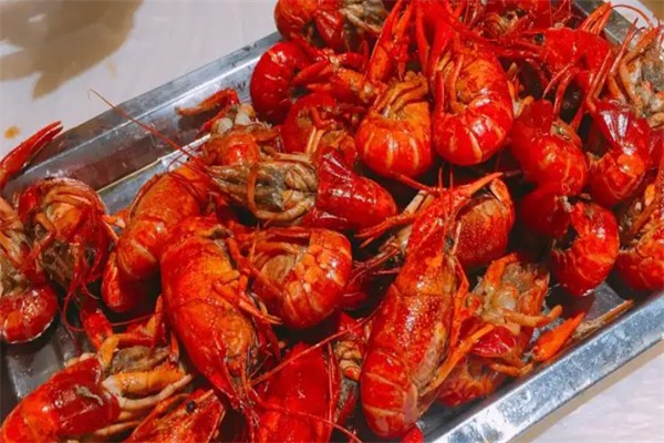 安登逸小龙虾简餐
