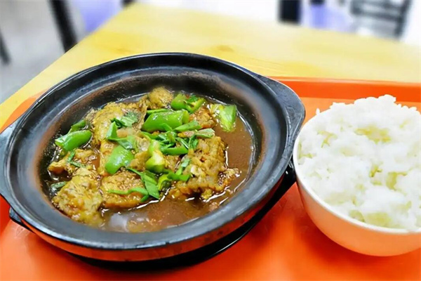 久食泉黄焖鸡米饭加盟