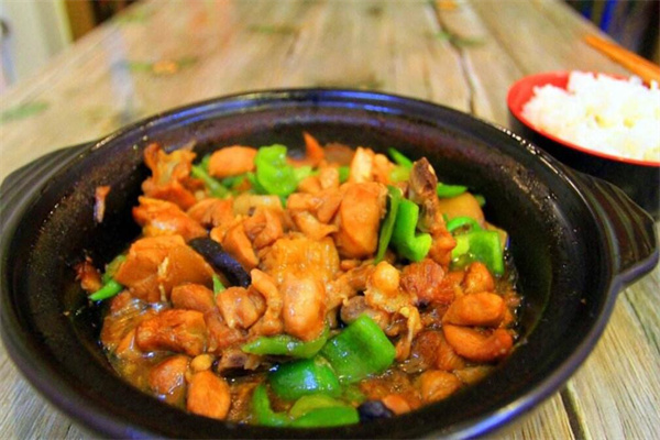 久食泉黄焖鸡米饭加盟