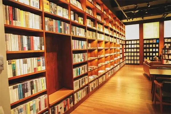 超逸书店加盟