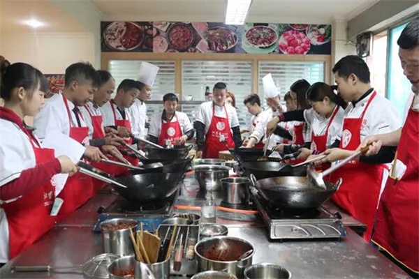 一铺传奇美食培训学校