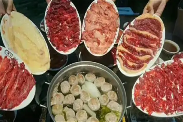 粤来悦牛火锅