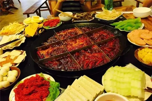 一乡一味火锅加盟