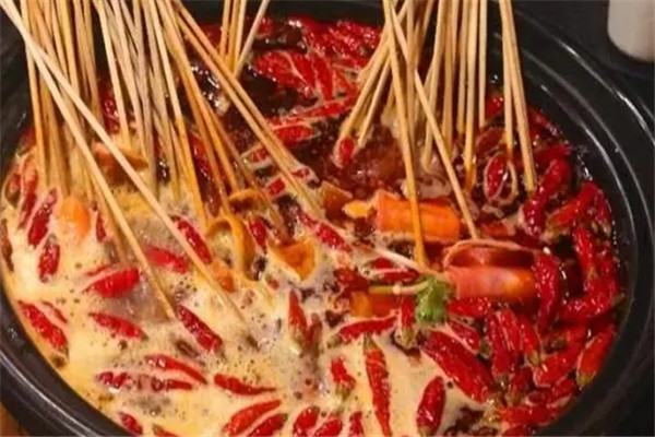 啵啵鲜牛肉串串香加盟