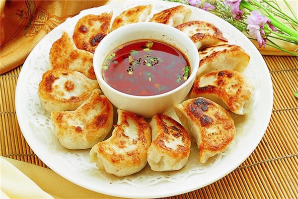 白沙锅贴饺