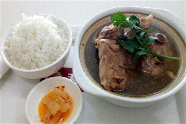 整骨大师排骨米饭加盟