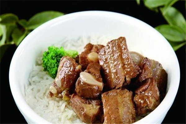 整骨大师排骨米饭加盟