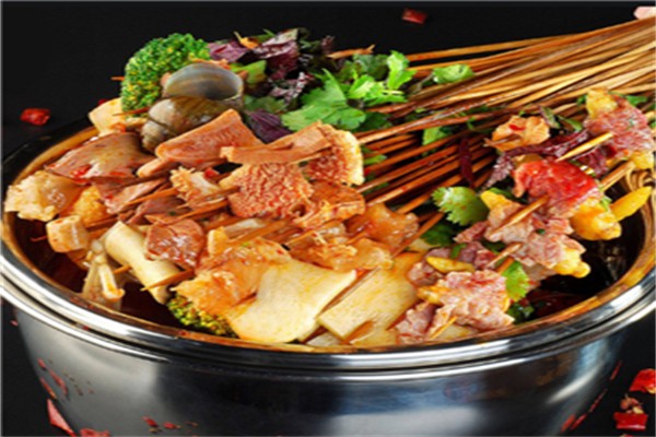 辣风彩鲜牛肉串串