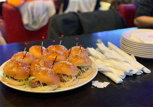 CAGES凯吉思餐厅