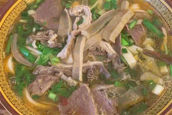 张暑龙牛肉粉丝汤