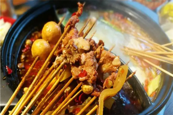 草民人家砂锅串串