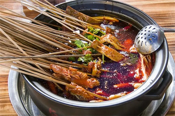 草民人家砂锅串串