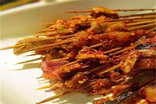 西小串地摊串串