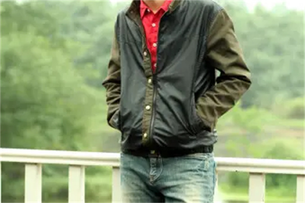 少爷古车服装加盟