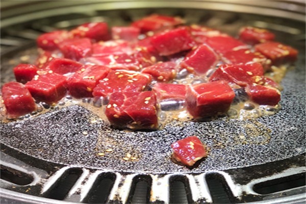芭比酷海鲜烤肉自助餐厅