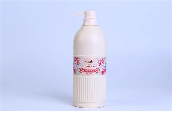 名歌洗护用品加盟