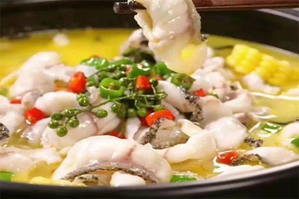 卢小鱼酸菜鱼汤饭加盟