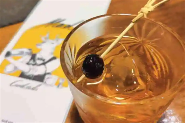 麻朵酒吧