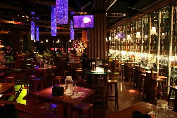 雲CLUB音乐主题餐吧