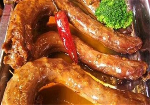 何记现捞鸭脖