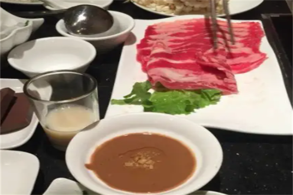 三合里牛肉火锅