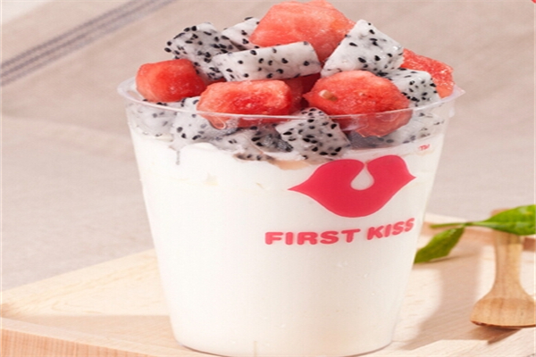 FIRST KISS酸奶