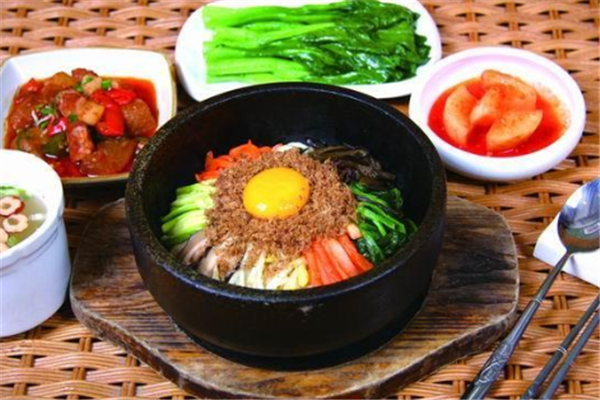 寻麦石锅拌饭