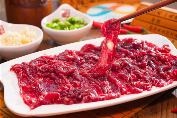 一品香牛肉火锅城加盟