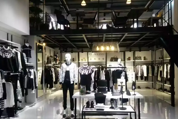 V.S男装