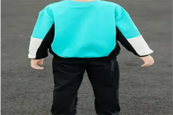 艾克服饰加盟