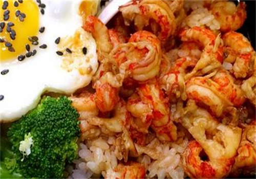 膳焰龙虾盖浇饭
