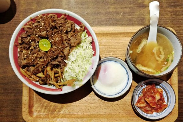 爱米滋脆皮鸡排饭