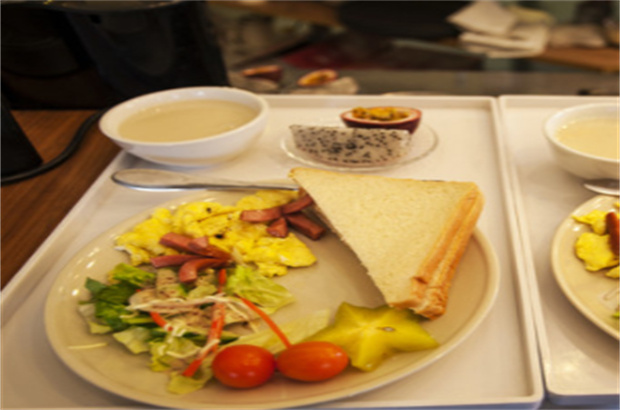 旺鸽坊养生厨房特色脆肉鲩