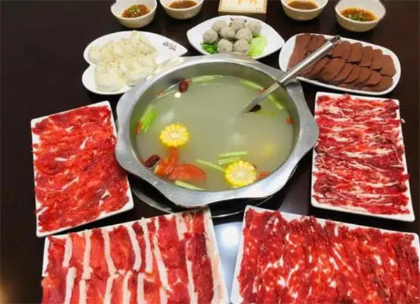 越来越牛牛肉火锅