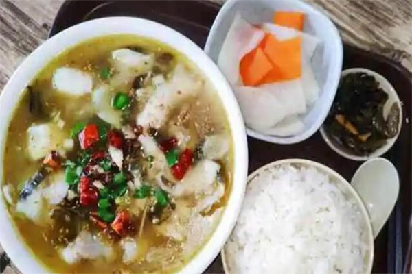 江上渔酸菜鱼米饭加盟
