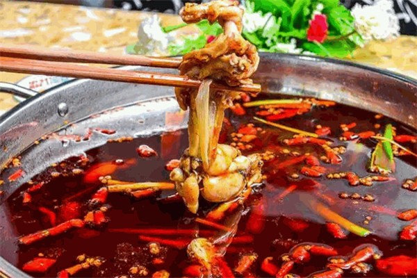 不给交美蛙鱼头