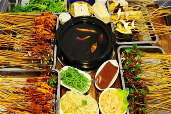龍记串串香