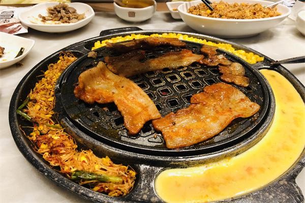 铜盘烤肉涮涮锅