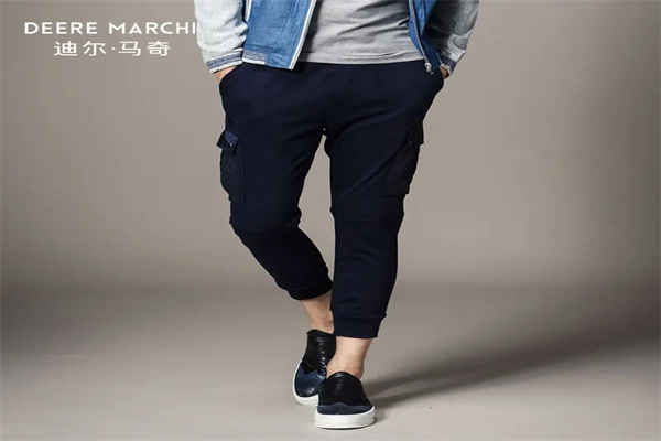 DEEREMARCHI男装