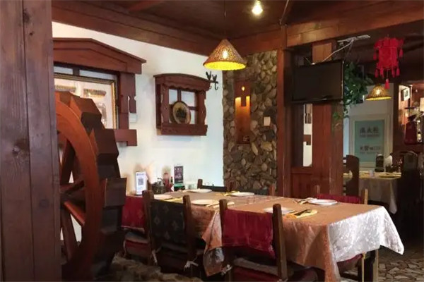 老井俄式餐厅加盟