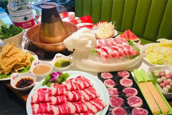 冠缨餐饮火锅