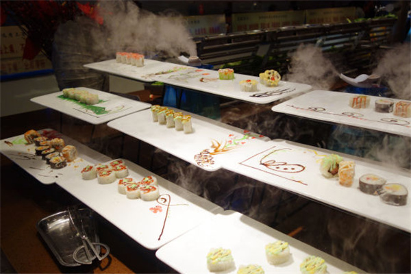 海鲜船烤肉自助餐厅